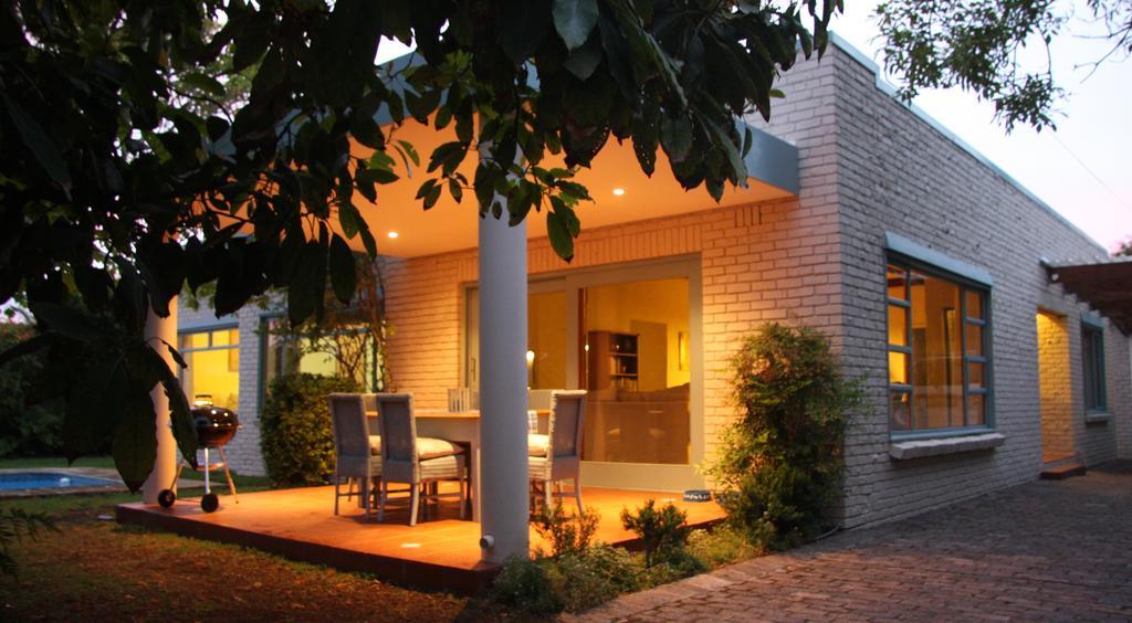 Constantia Villa ภายนอก รูปภาพ